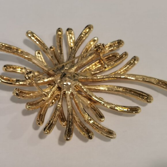 brooch - Picture 2 of 4